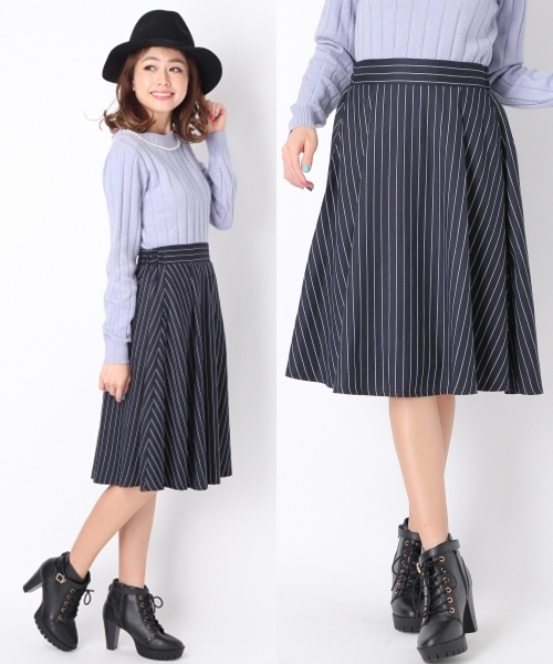 ピンストライプフレアスカート