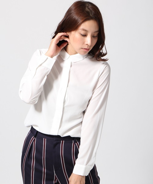 ラウンドカラーブラウス