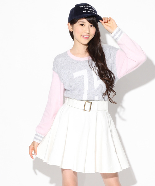 【再入荷】ベルトツキフレアスカート