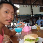 Profile_420860572_75sq_1371415124