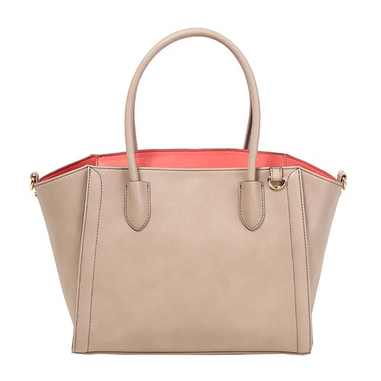 オフィスにも♪シンプル＆リッチなかっちりA４バッグ