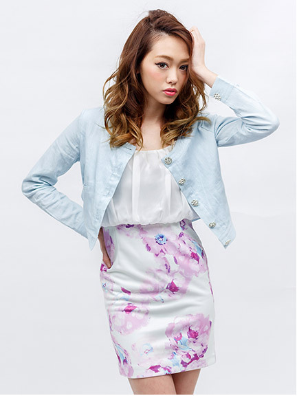 ビジューボタンノーカラーカーディガン