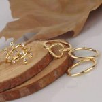 11355286_380693825461648_857869590_a