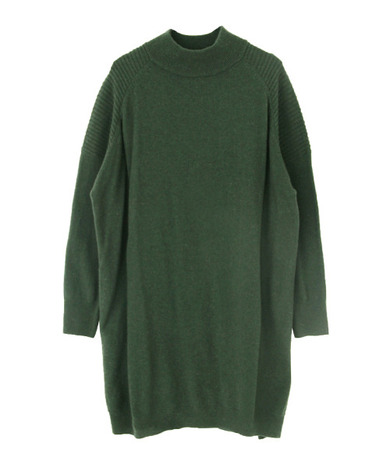 ハイネックワイドニットドレス