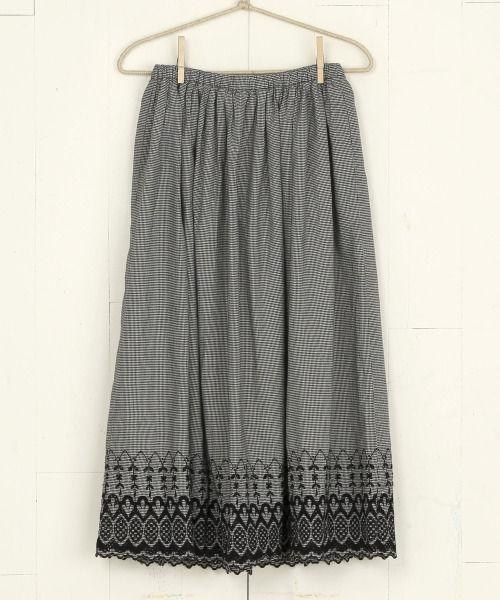 コットンスカラップ刺繍タックギャザースカート