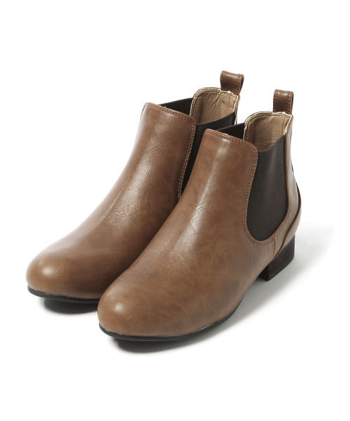 サイドゴアショートブーツ