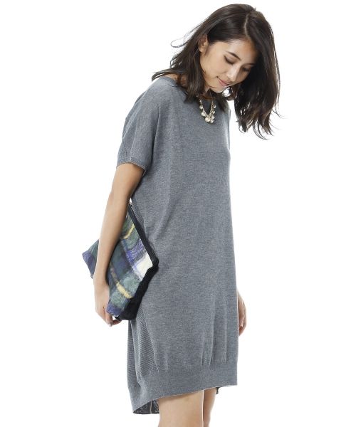 バックリブドルマンワンピース