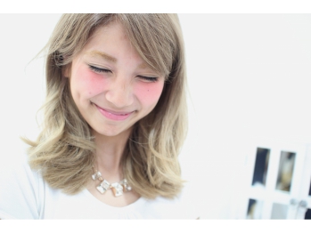 nicola　（ニコラ）