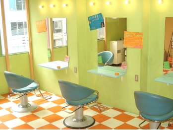 LOOP EXTENSION心斎橋店　【ループエクステンション　シンサイバシテン】