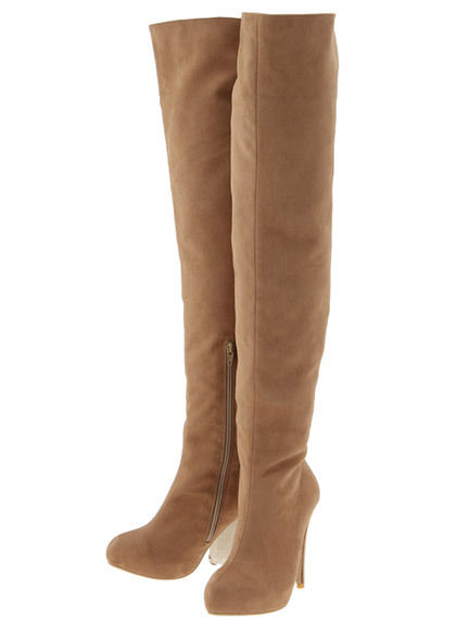 ニーハイブーツ