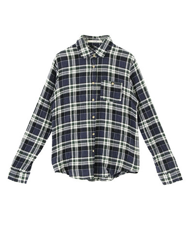 チェックシャツ