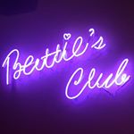 11939629_1680265215593053_1400687867_a