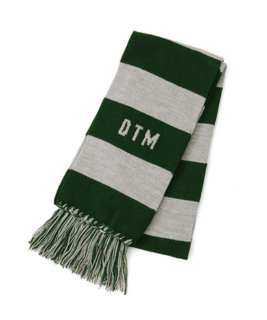 カレッジマフラー