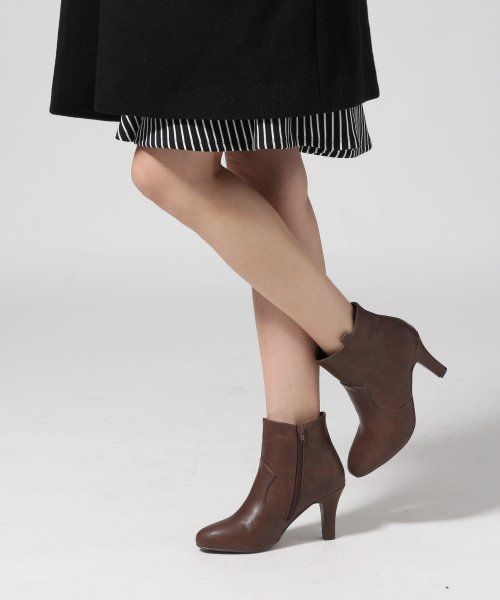 シンプルショートブーツ80