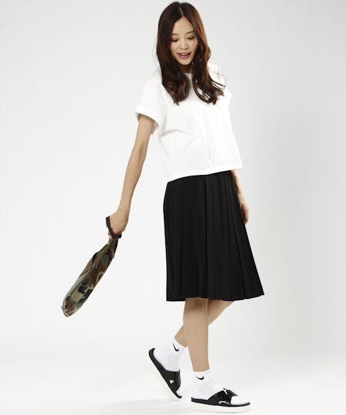ミディプリーツスカート