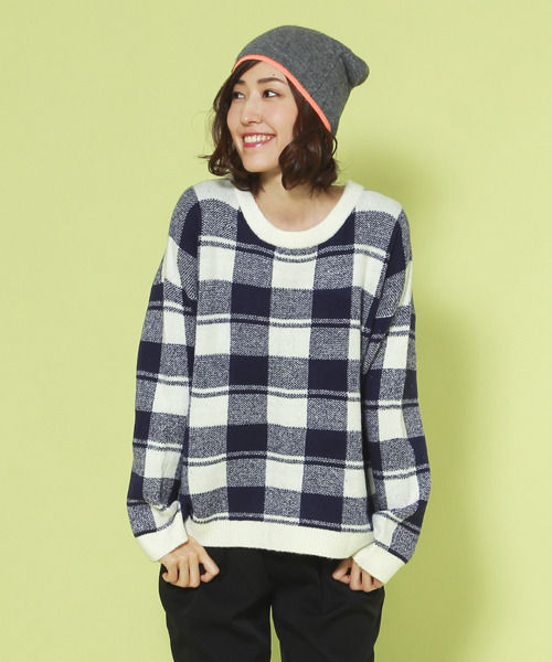 ビッグチェックニット