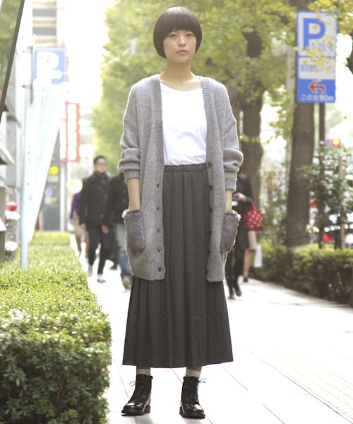 ＴＲ／ＰＵプリーツイージースカート