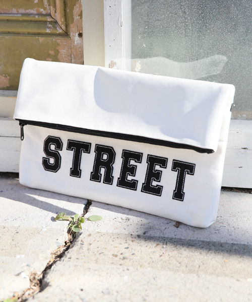 ☆新作アイテム☆キャンバスロゴクラッチＢＡＧ