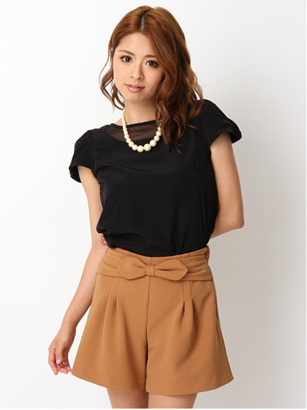 リボン付きショートパンツ