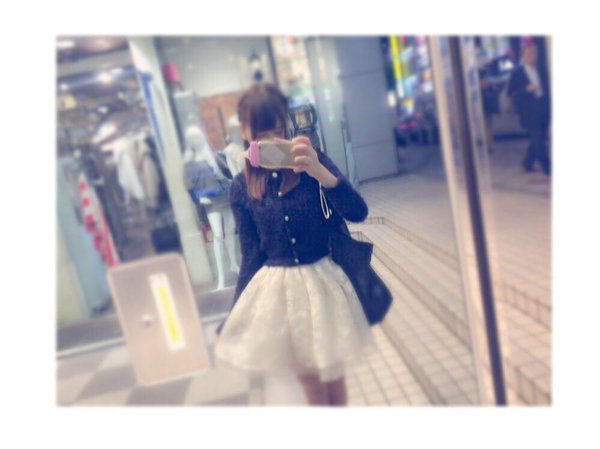 Cp_yeufuyaet3w8