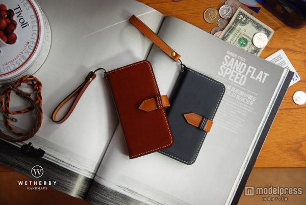 人気のスナップ付き手帳型デザインで本革使いの「WETHERBY SNAP」（iPhone 6/6s対応）6,800円（税抜）