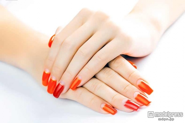 美しいネイルは健康なツメから（Photo by TitovStudio）