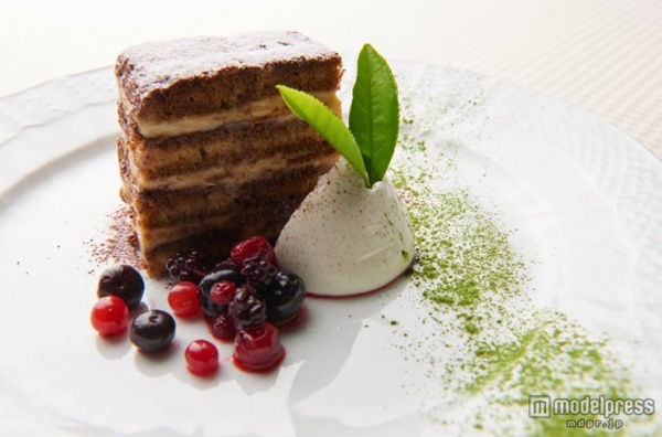 「ティラティス」870円（税込）／提供店舗：ラ・ターナ・ディ・バッコ