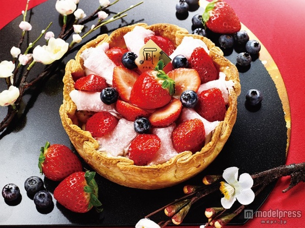 PABLO、いちご大福チーズタルトが登場　和と洋の美味しさが融合