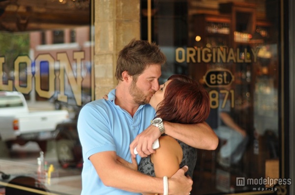 友達からカップルになるまであと少し／Photo by hsld