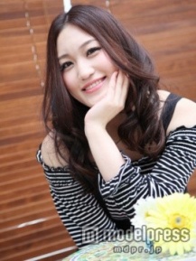 旬色ふんわりロングカール「hair salon colk 新宿店」担当・oomuraさん／画像提供クーポンランド