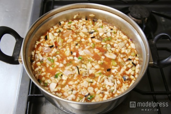 鍋いっぱいで約1週間分