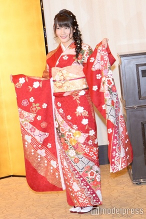 入山杏奈（C）モデルプレス