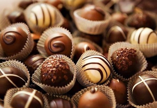 ‟チョコをやめられない人”こそすべきダイエット<私これで痩せました!シリーズ>/Cake Pops!by ZoEy_16