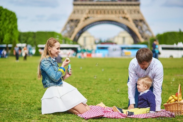 彼の理想の家庭に欠かせない女性に（Photo by jaspe）