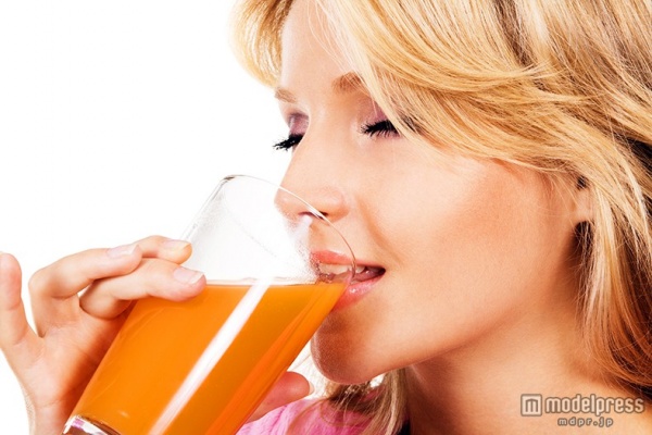 手軽に体質改善♪美人が飲んでる4つのドリンク（Photo by George Dolgikh）