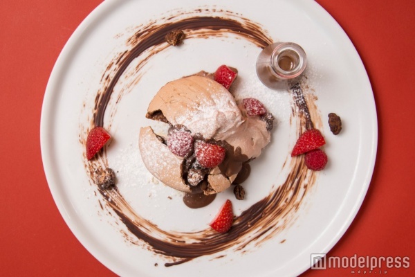 「プラリネクラウド」¥1,600（税込）（画像提供：MAX BRENNER CHOCOLATE BAR）