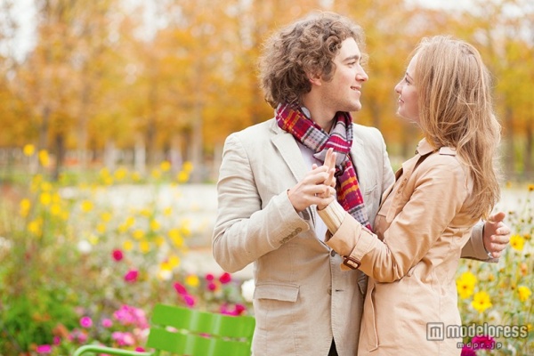 少しずつ関係をステップアップしていこう（Photo by jaspe）