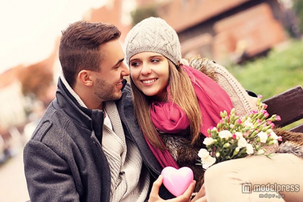 手作りVS既成品　バレンタインで男子がもらいたいのはどっち？（Photo by Kamil Macniak／shutterstock）