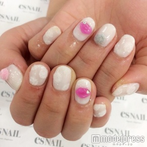 ロマンチックに／画像提供：esNAIL