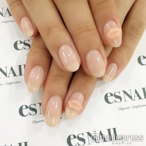 ヌーディーにも／画像提供：esNAIL