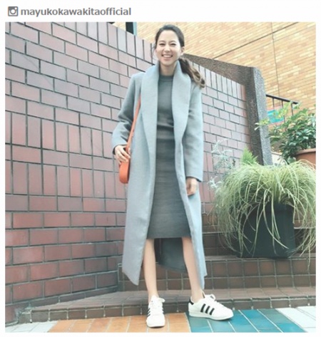 私服を公開した河北麻友子／Instagramより