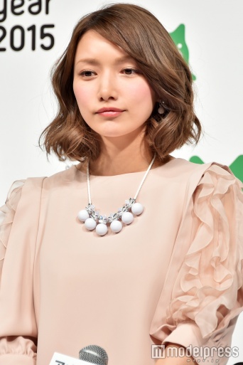 後藤真希、金髪からイメチェン 春のモカベージュでやわらかな印象に（C）モデルプレス