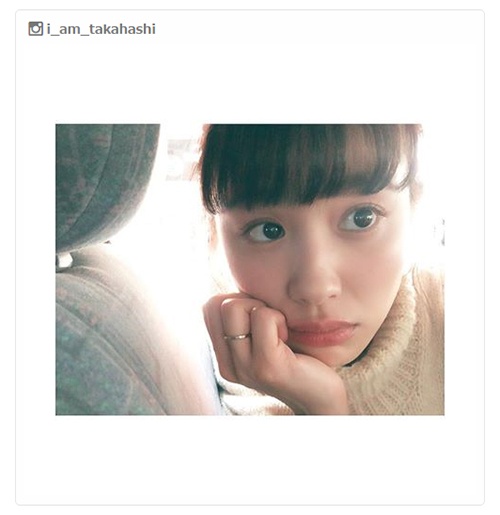 女子がマネしたいファッションアイコンとして大人気の高橋愛／Instagramより