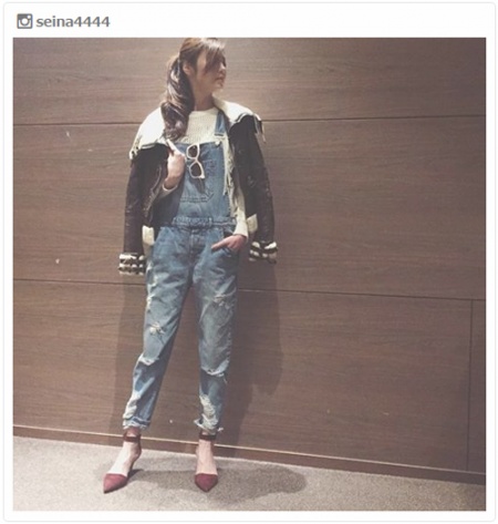 私服を公開した島袋聖南／Instagramより