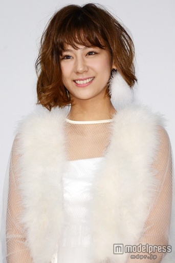 無造作感がポイント／西内まりや（C）モデルプレス