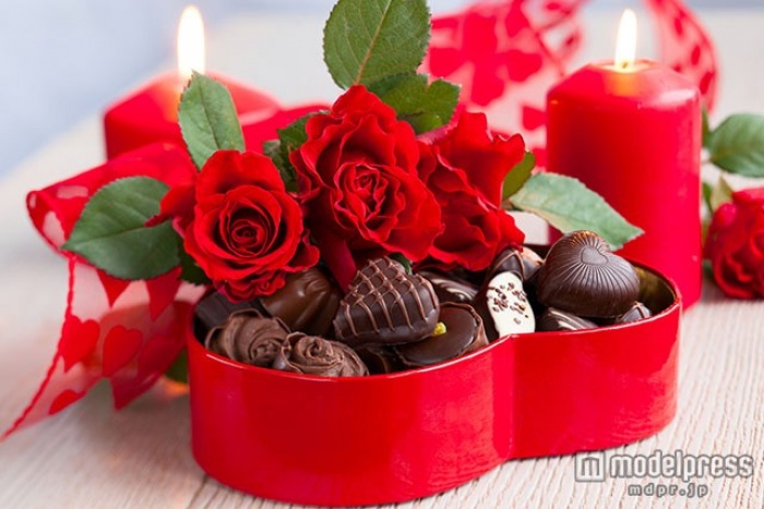 チョコと一緒に思いを伝えよう（Photo by sarsmis／shutterstock）