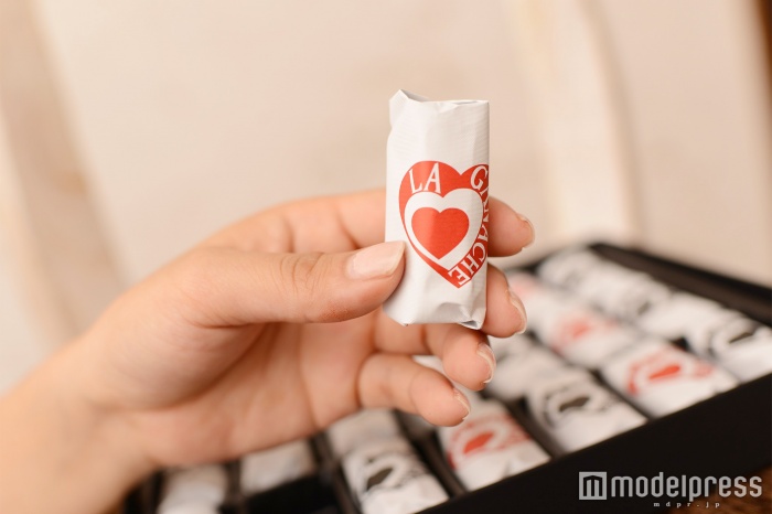 一口サイズが嬉しい(C)モデルプレス