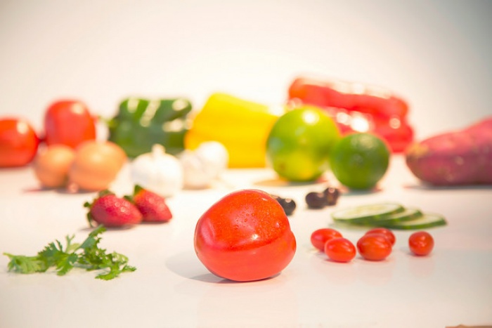 動物性食材は一切排除/You are what you eat 2 by Luci Correia