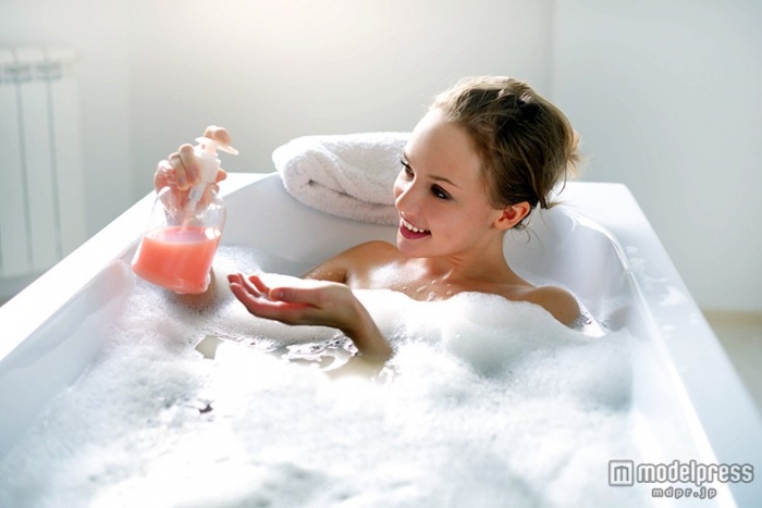 代謝アップで美肌と美ボディが手に入る入浴法（Photo by Anton Maltsev／Fotolia）