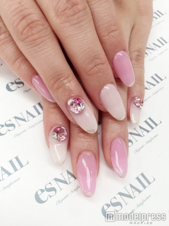 ピンクパステル／画像提供：esNAIL